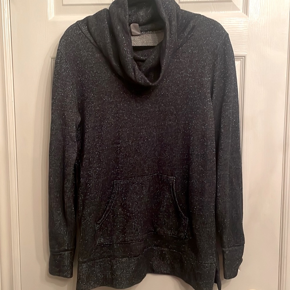 SPARKLY LOUNGEWEAR HOODIE